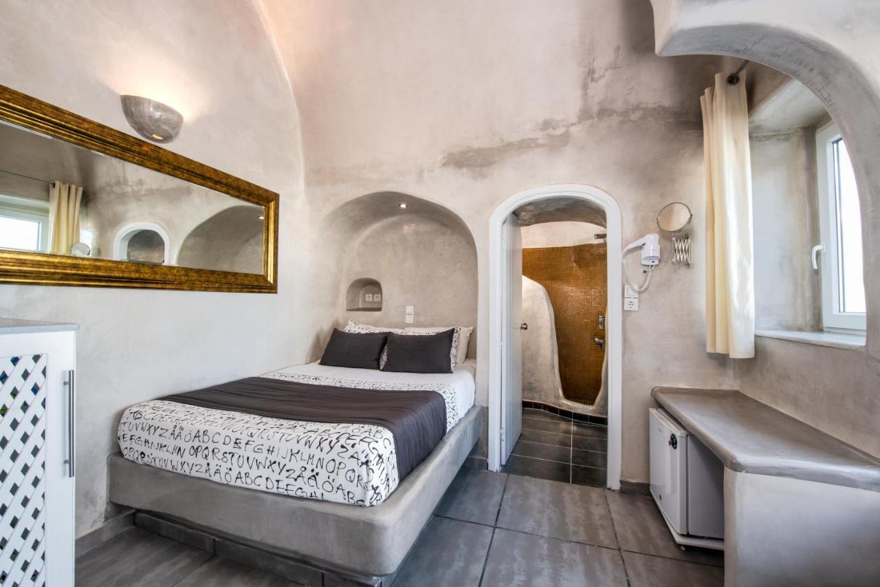 Katerina'S Castle - Caldera Cave Hotel Imerovigli  Zewnętrze zdjęcie